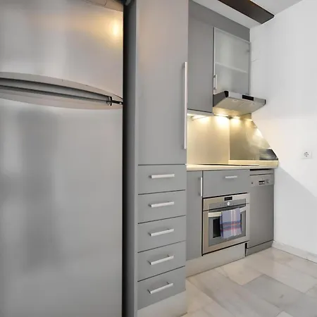 Apartamento Duplex En El Carmen 2 *