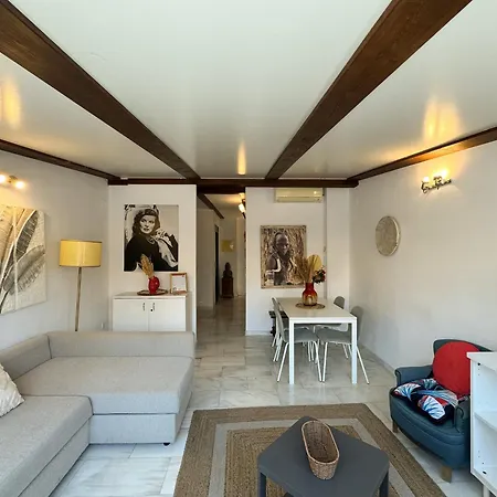 Daire Duplex En El Carmen 2 *